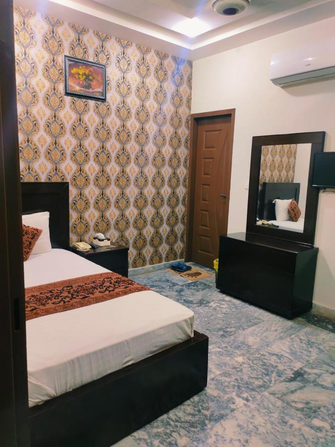 Hotel Park View Lahore Luaran gambar